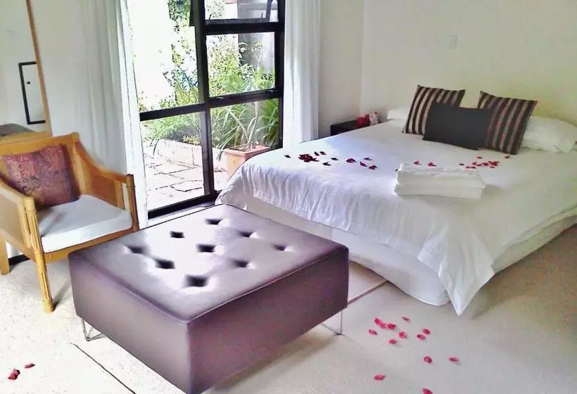 Waters Edge B&b