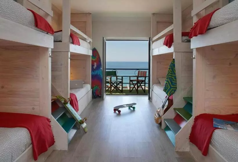 ユースホステル Chill In Ericeira Surf House