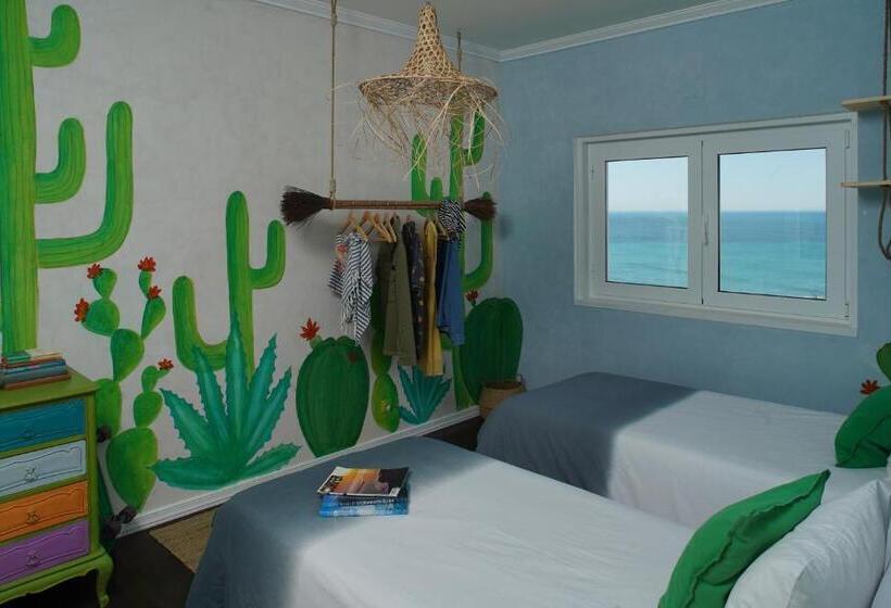 ユースホステル Chill In Ericeira Surf House