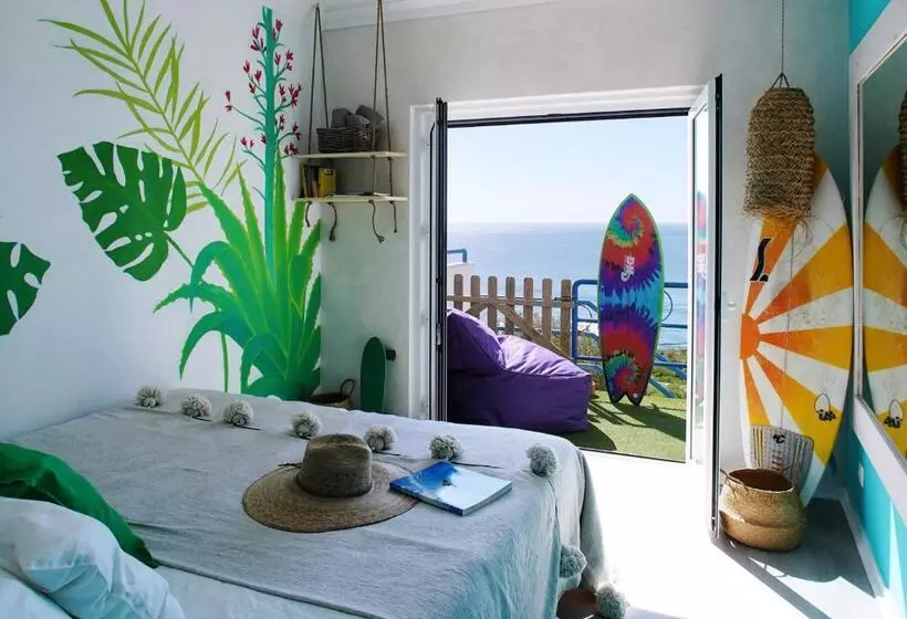 ユースホステル Chill In Ericeira Surf House