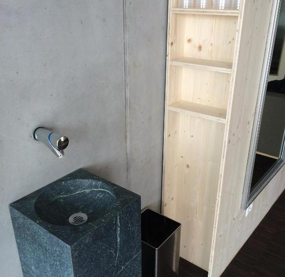 ユースホステル Nova Casa Spinatscha Sedrun