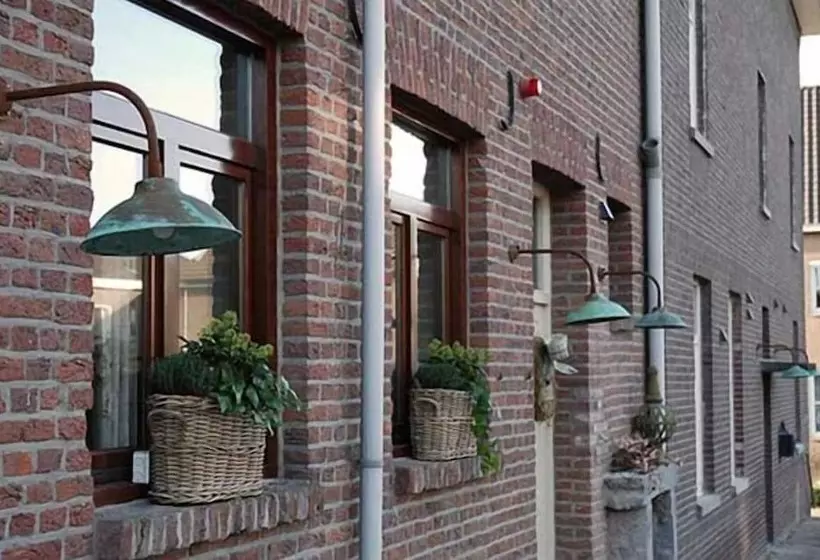 ベッドアンドブレックファースト Bed En Breakfast Verdesud