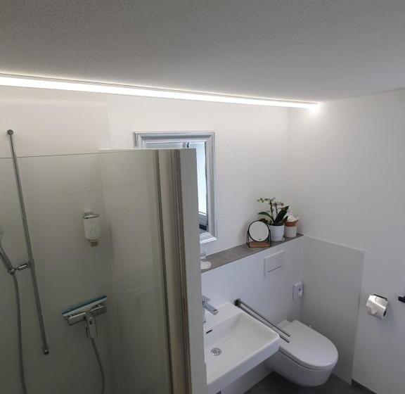 צימר Bnb Haus Weibel