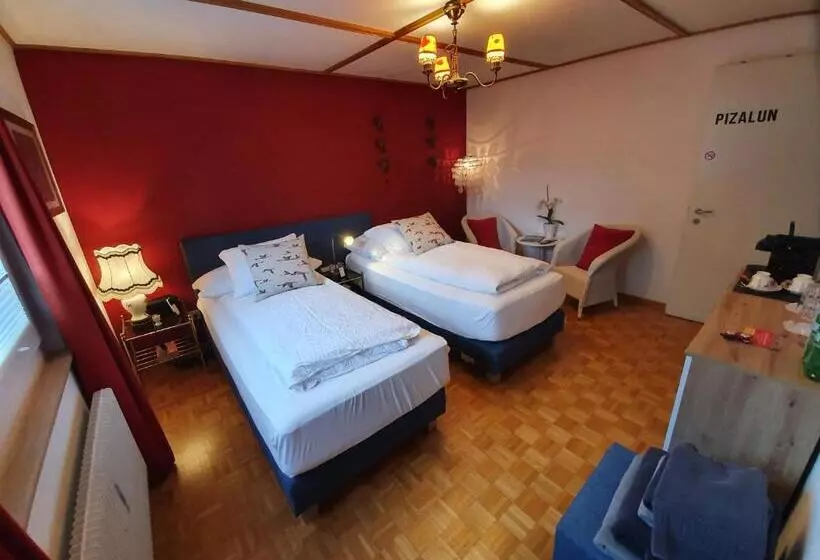 ベッドアンドブレックファースト Bnb Haus Weibel