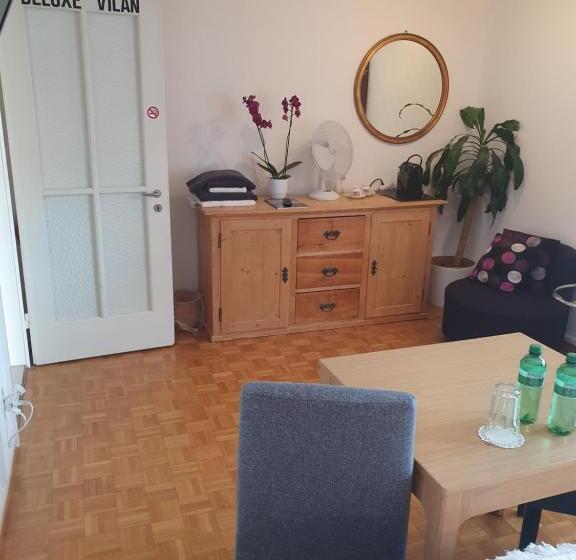 צימר Bnb Haus Weibel