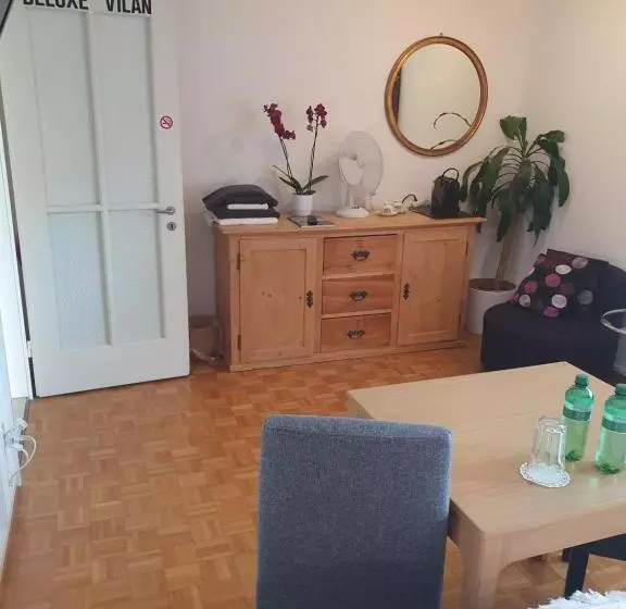 ベッドアンドブレックファースト Bnb Haus Weibel