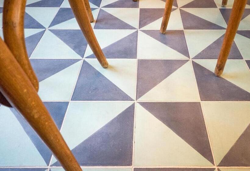 تختخواب و صبحانه Emma Bett Und Bistro