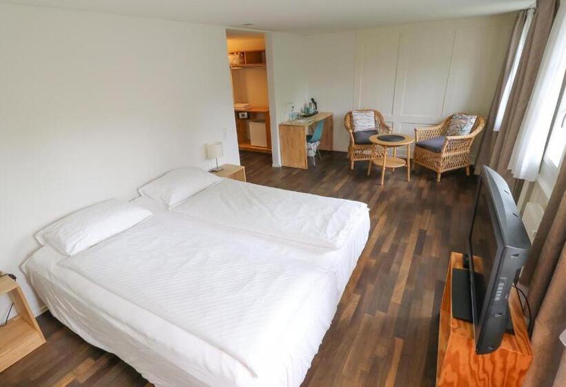 تختخواب و صبحانه Emma Bett Und Bistro