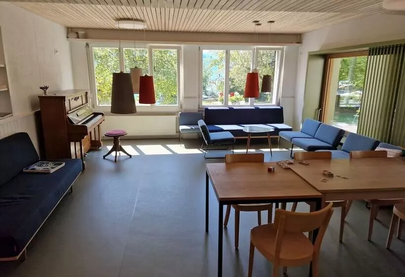 Brienz Youth Hostel