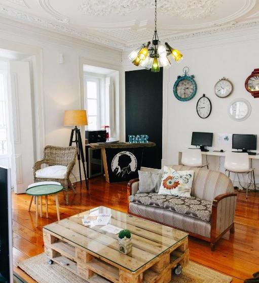 Grapes & Bites  Hostel And Wines