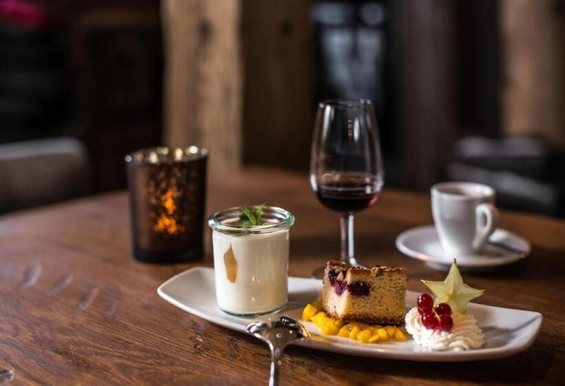 בית מלון כפרי Alpenclub