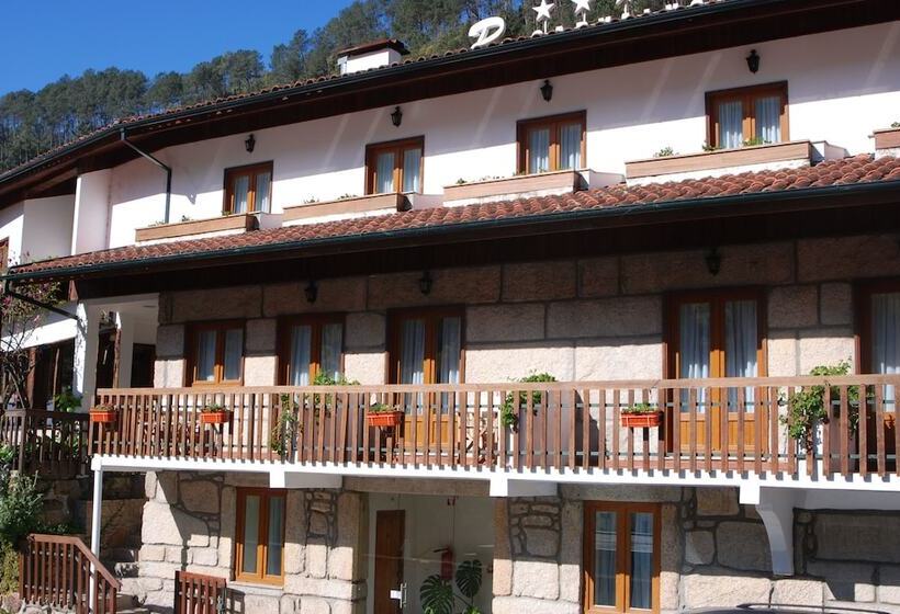 ホテル Carvalho Araujo