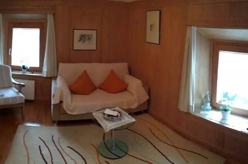 Hotel Chasa Sofia