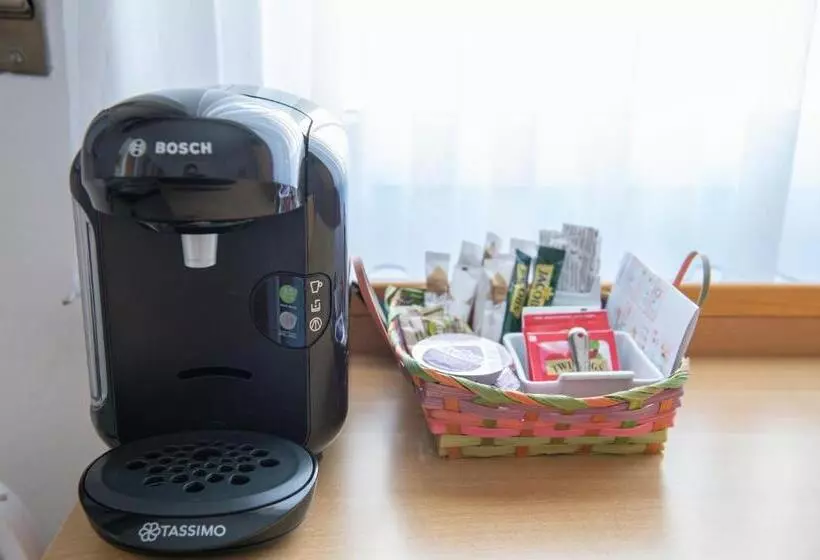 ホテル Garni Moderno
