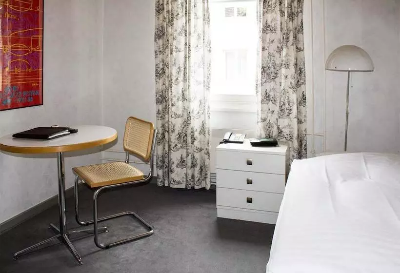 هتل Gasthof Kreuz