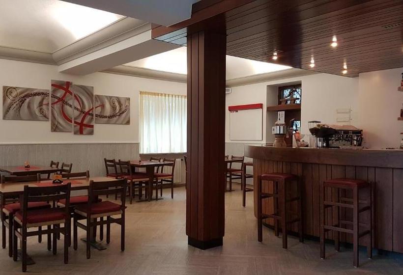 酒店 Osteria Belvedere