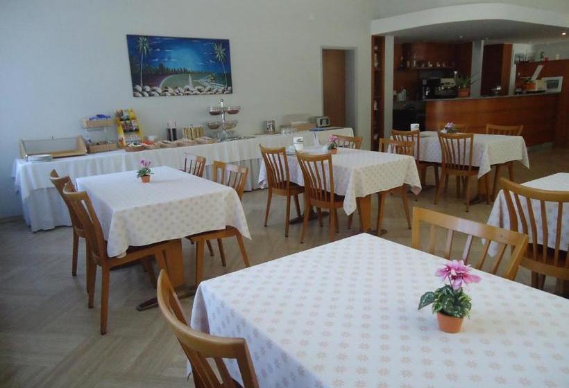 酒店 Osteria Belvedere