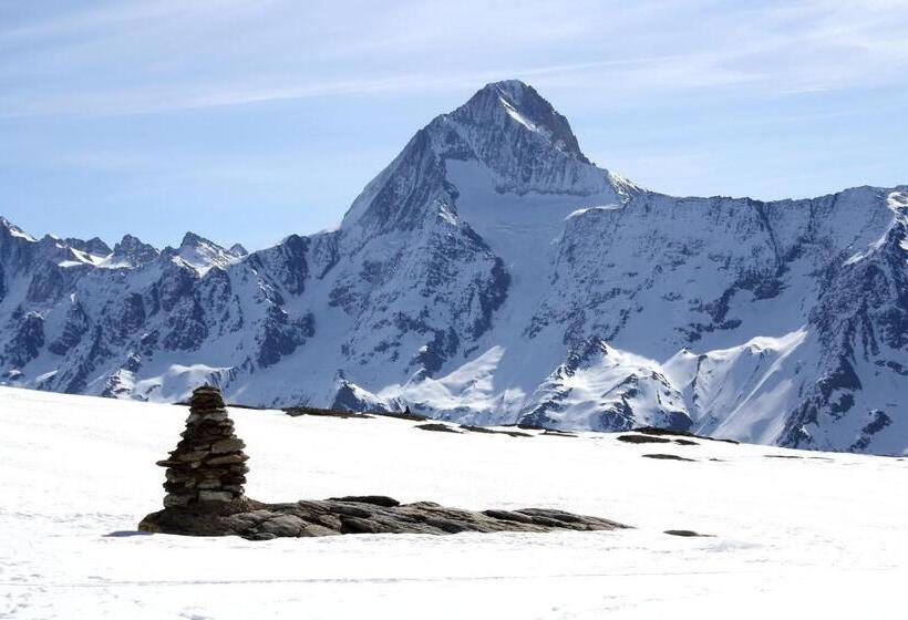 ホテル Petersgrat