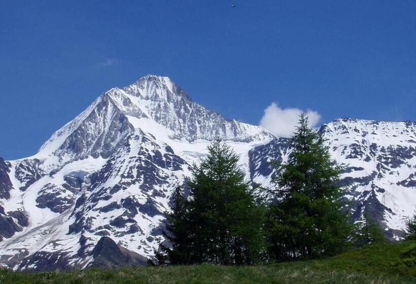 ホテル Petersgrat