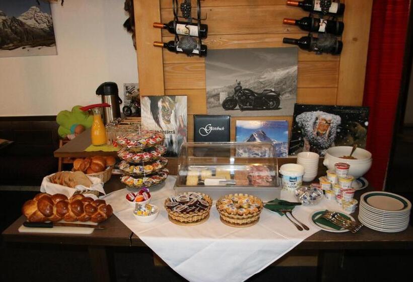 ホテル Petersgrat