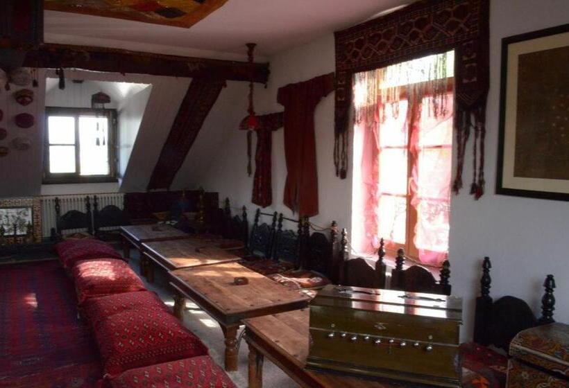 ホテル Restaurant Kutchi