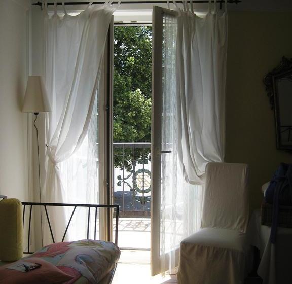 Victor's Bed & Breakfast