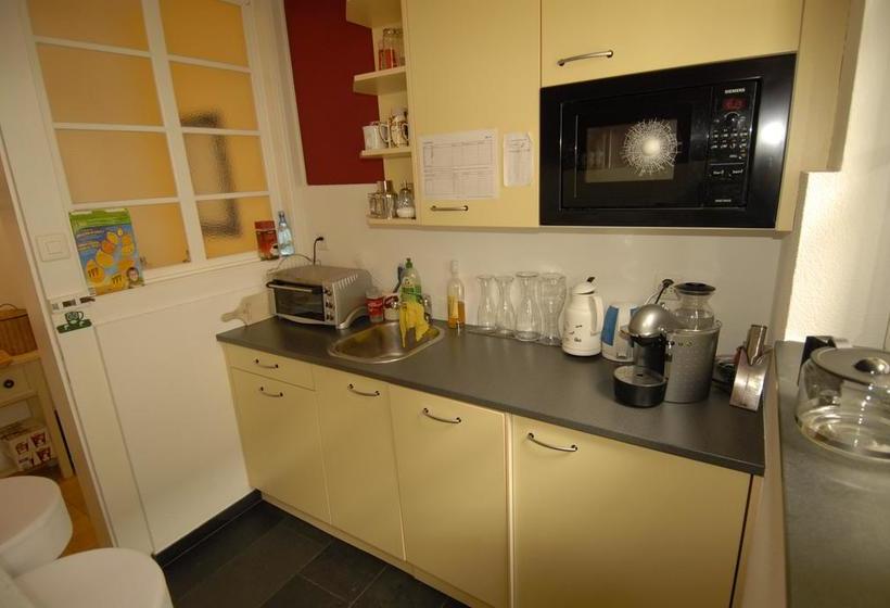 Victor's Bed & Breakfast