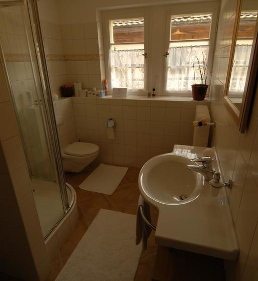 Victor's Bed & Breakfast