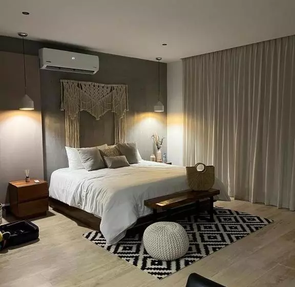 Exclusivo Y Moderno Pool And Gym