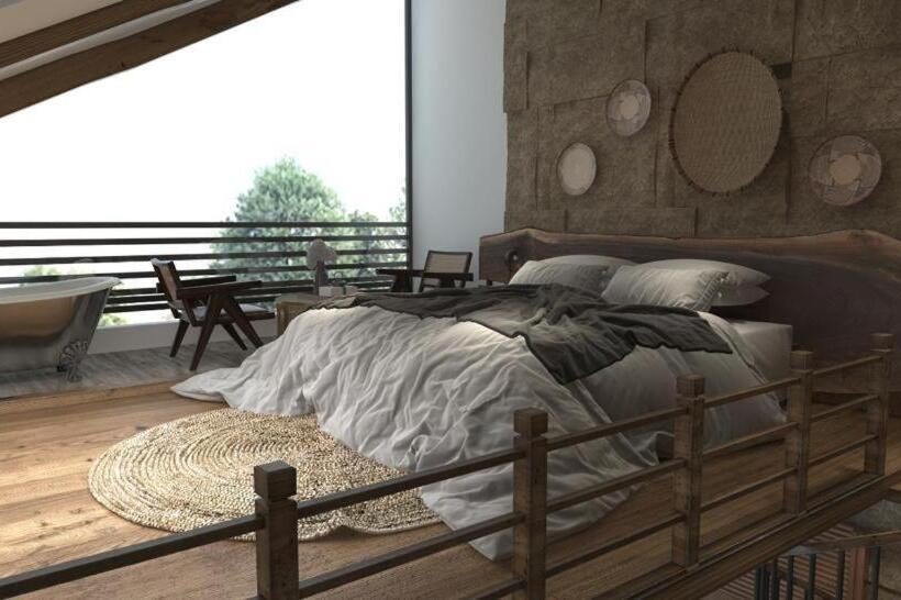 Amorium Hotel & Wooden Stone House