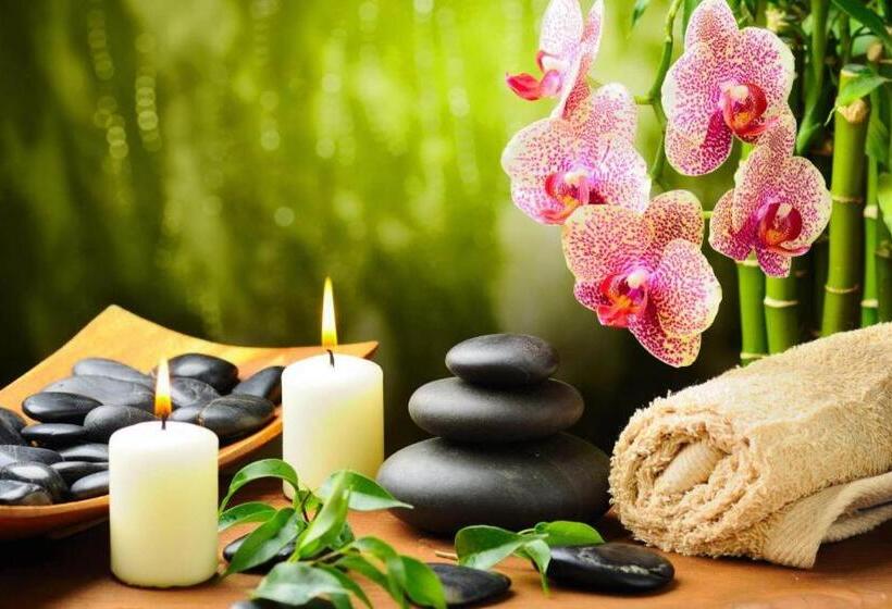 Amorium Hotel & Wooden Stone House