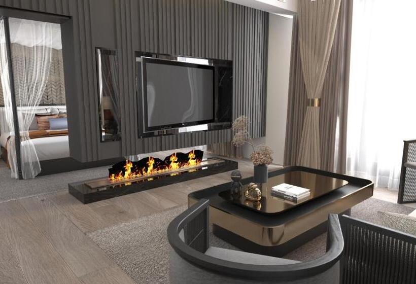 Amorium Hotel & Wooden Stone House