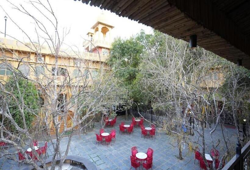 호텔 Azizaa Resort And Spa, Jaipur