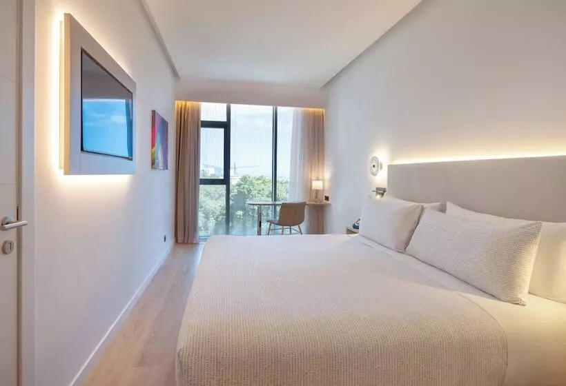 Hotelli Innside by Meliá Tenerife Santa Cruz