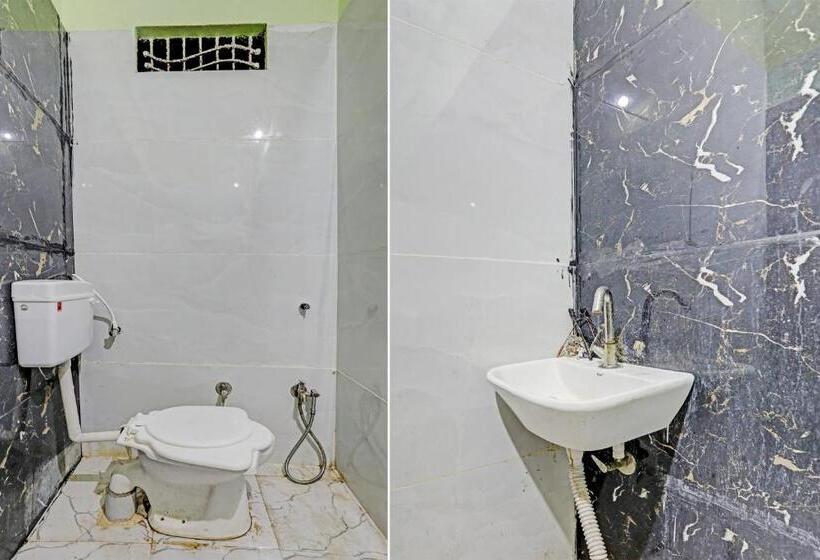 בית מלון כפרי Spot On Avantika Palace