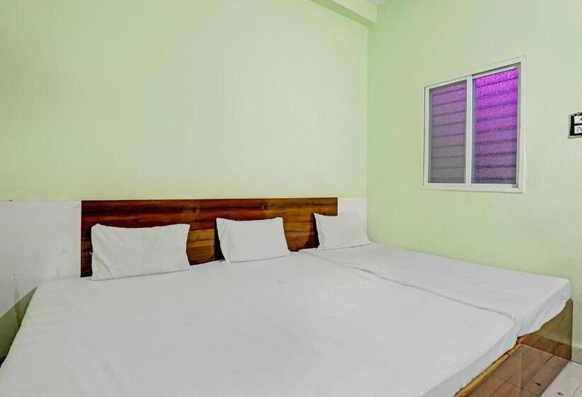 בית מלון כפרי Spot On Avantika Palace