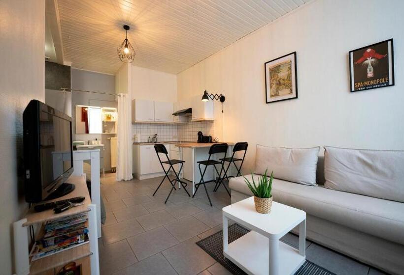 پانسیون Studio L épicurien