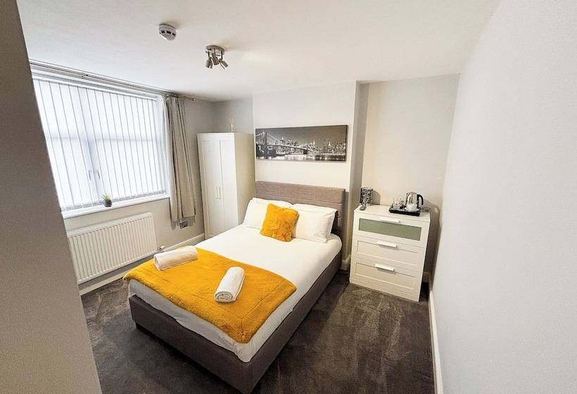 カプセルホテル Lymm Living