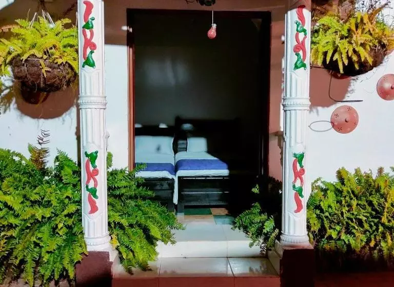 Hotelli La Cabaña Eco