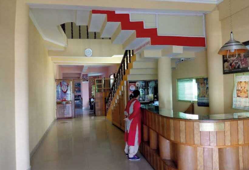 Goroomgo Hotel Dolphin Dalhousie