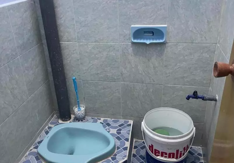 Hotelli Spot On 93965 Ibrahim Guest House Syariah