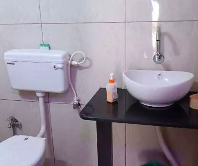 Shikra Mountains & Hills Resort