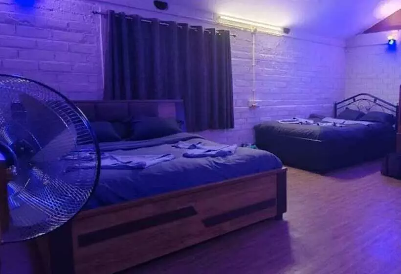 Shikra Mountains & Hills Resort