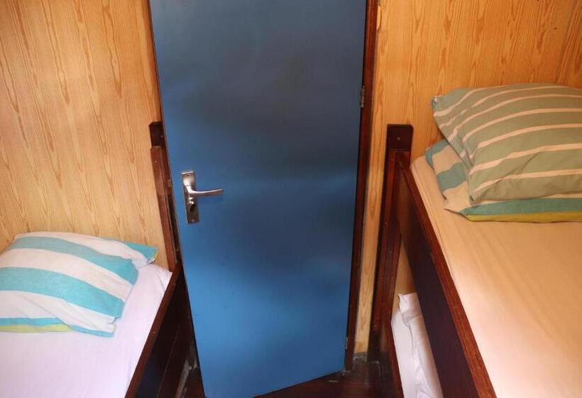 Albergue Amsterdam Hotelboat