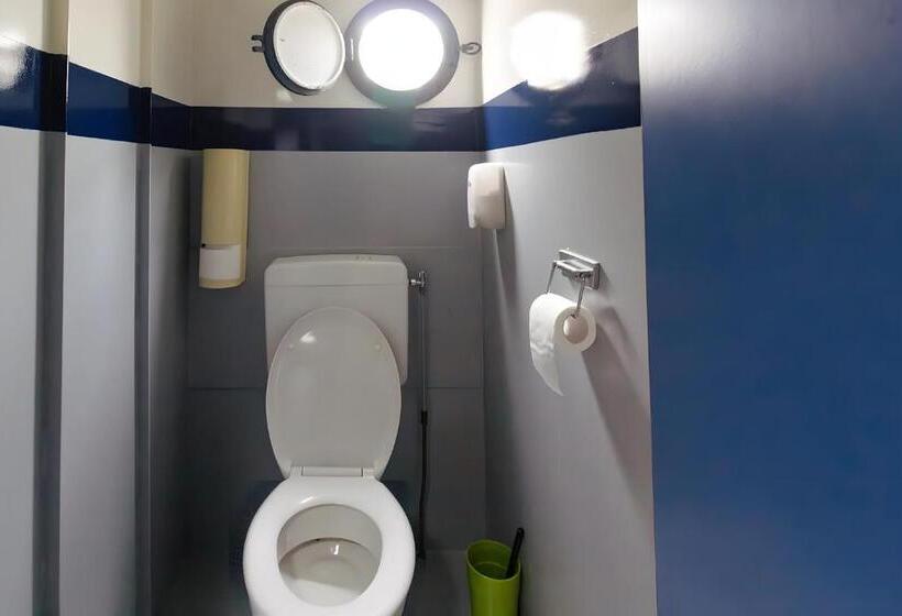 Albergue Amsterdam Hotelboat