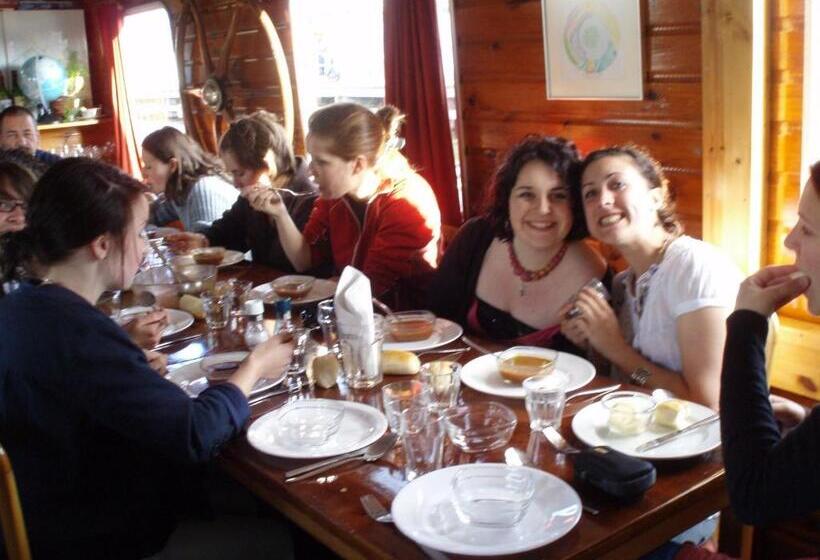 Albergue Amsterdam Hotelboat