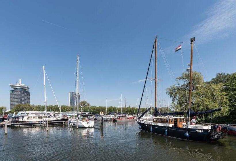 تختخواب و صبحانه The Panorama Suite