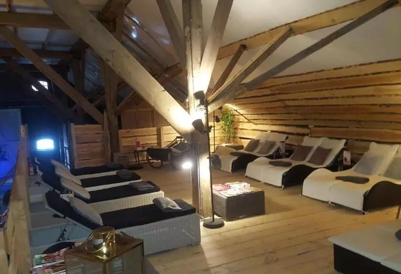 ベッドアンドブレックファースト Wellness Sauna Beauty Farm Midwolda
