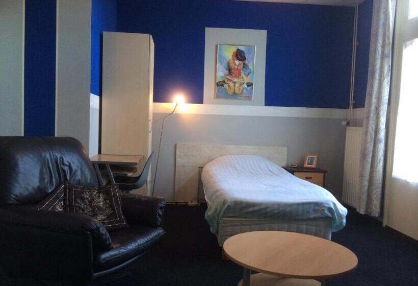 Отель De Blauwe Vogel