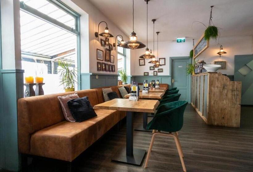 בית מלון כפרי De Watersport Heeg